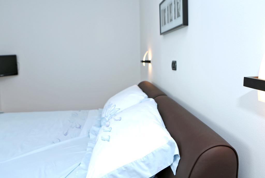 City Gallery Apartment Zadar Buitenkant foto