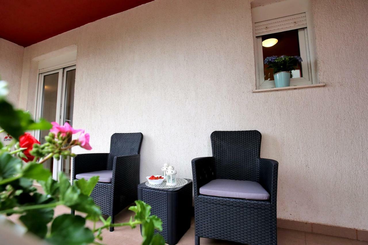 City Gallery Apartment Zadar Buitenkant foto